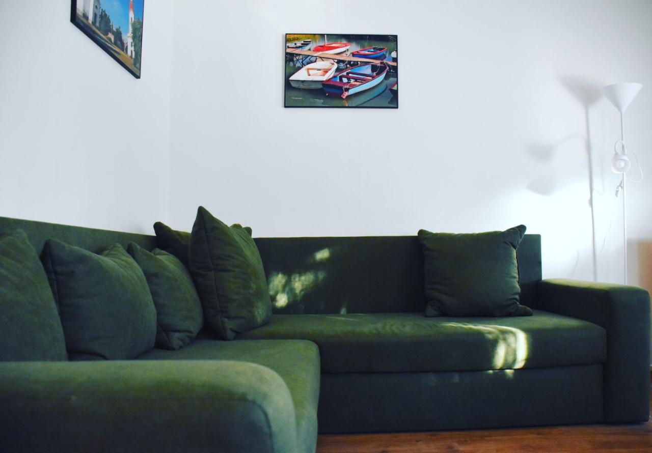 Pellegrini Apartman Balatonakali Exteriér fotografie