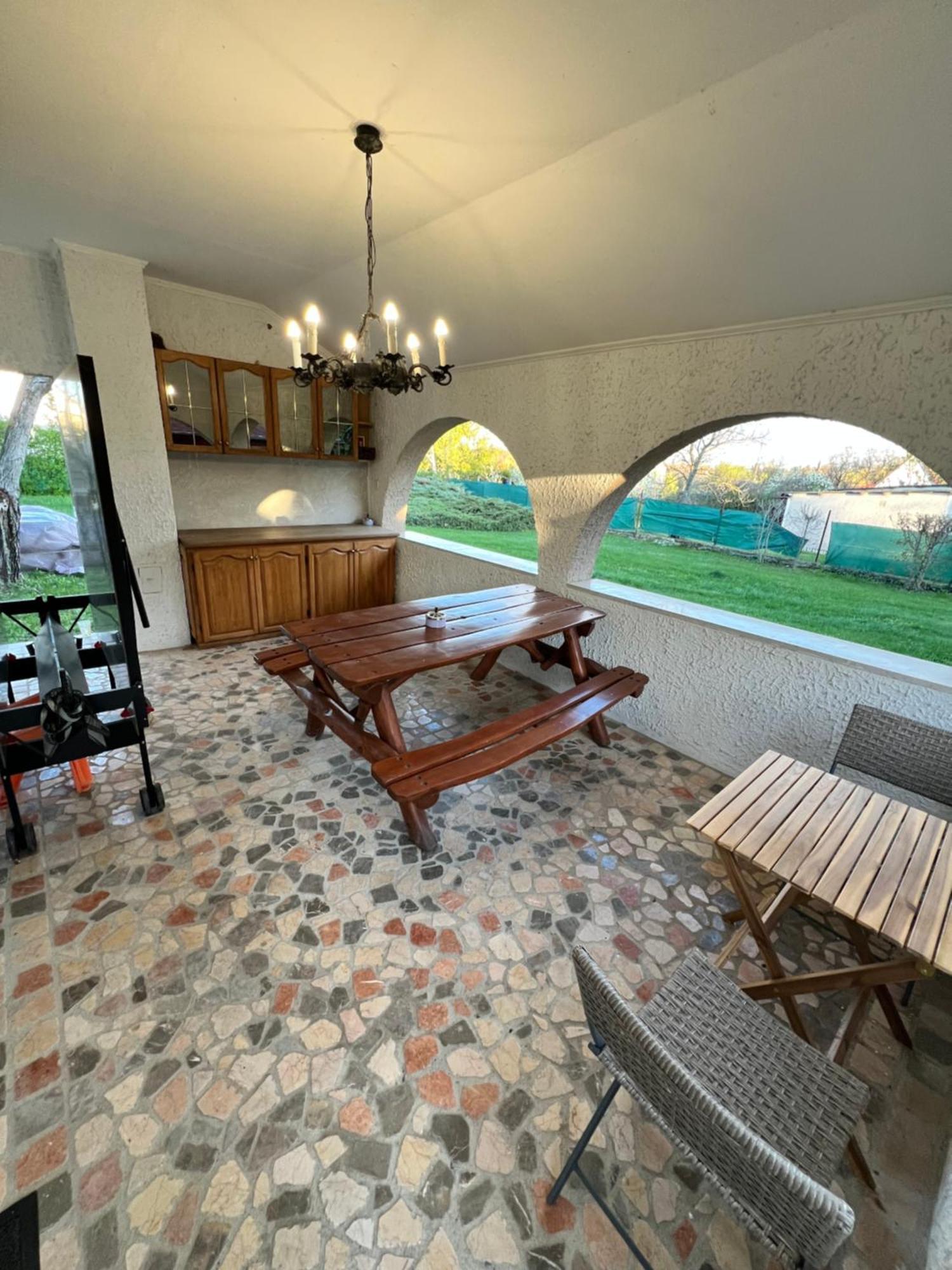 Pellegrini Apartman Balatonakali Exteriér fotografie